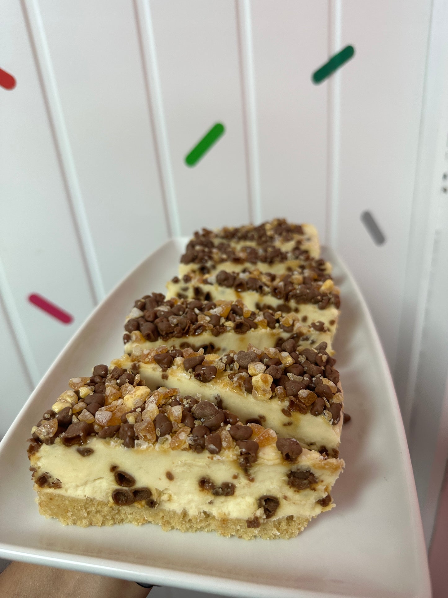 Honeycomb golden nugget cheesecake